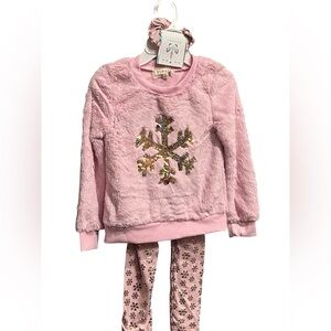 Pink fuzzy and gold sequins snowflake top and matching leggings and hair bow